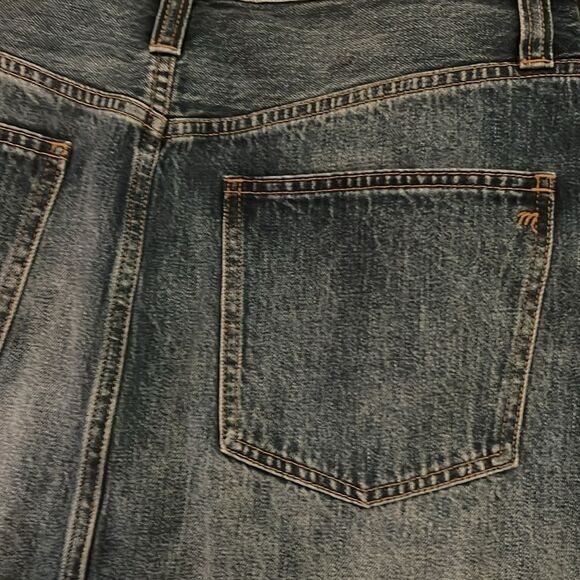 NWT Madewell Rigid Denim Straight Mini Skirt: Destructed Edition - Size 31 - Picture 8 of 10